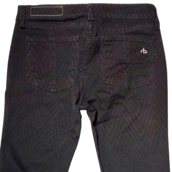 Rag & Bone Low Rise Chevron Ombre Black and Cranberry Legging Jeans - Picture 5 of 11